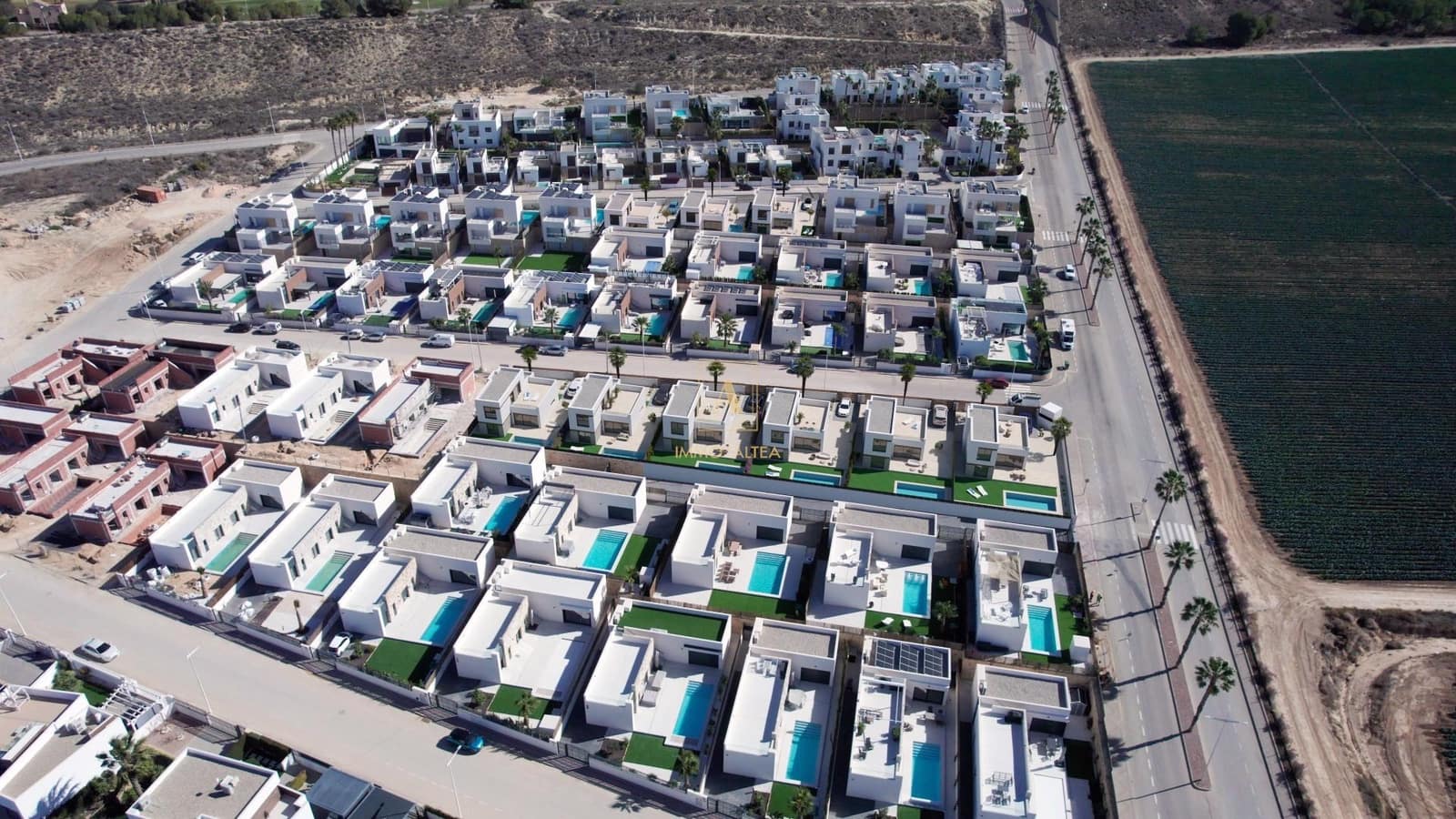 3 quarto Moradia para venda em Algorfa com piscina - 478 000 € (Ref: 9567321)