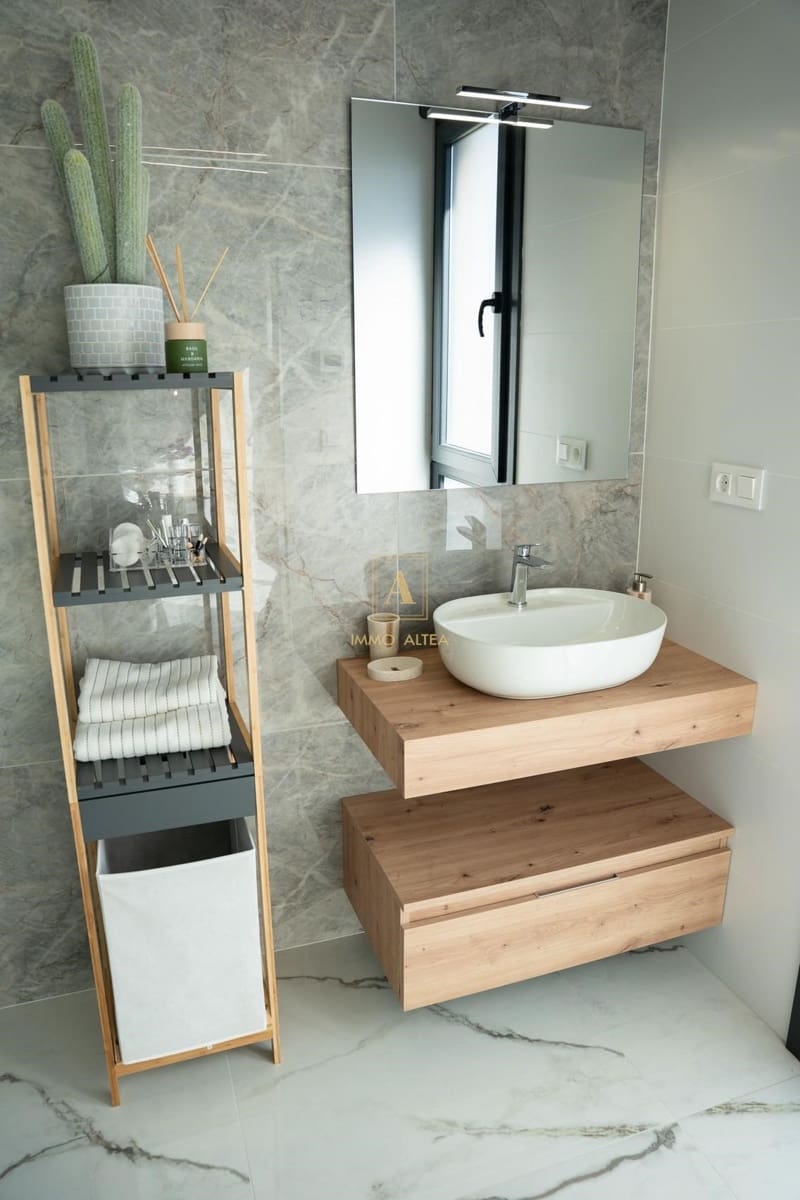 3 sypialnia Willa na sprzedaż w Miasto Alicante / Alacant z basenem - 532 000 € (Ref: 9567350)