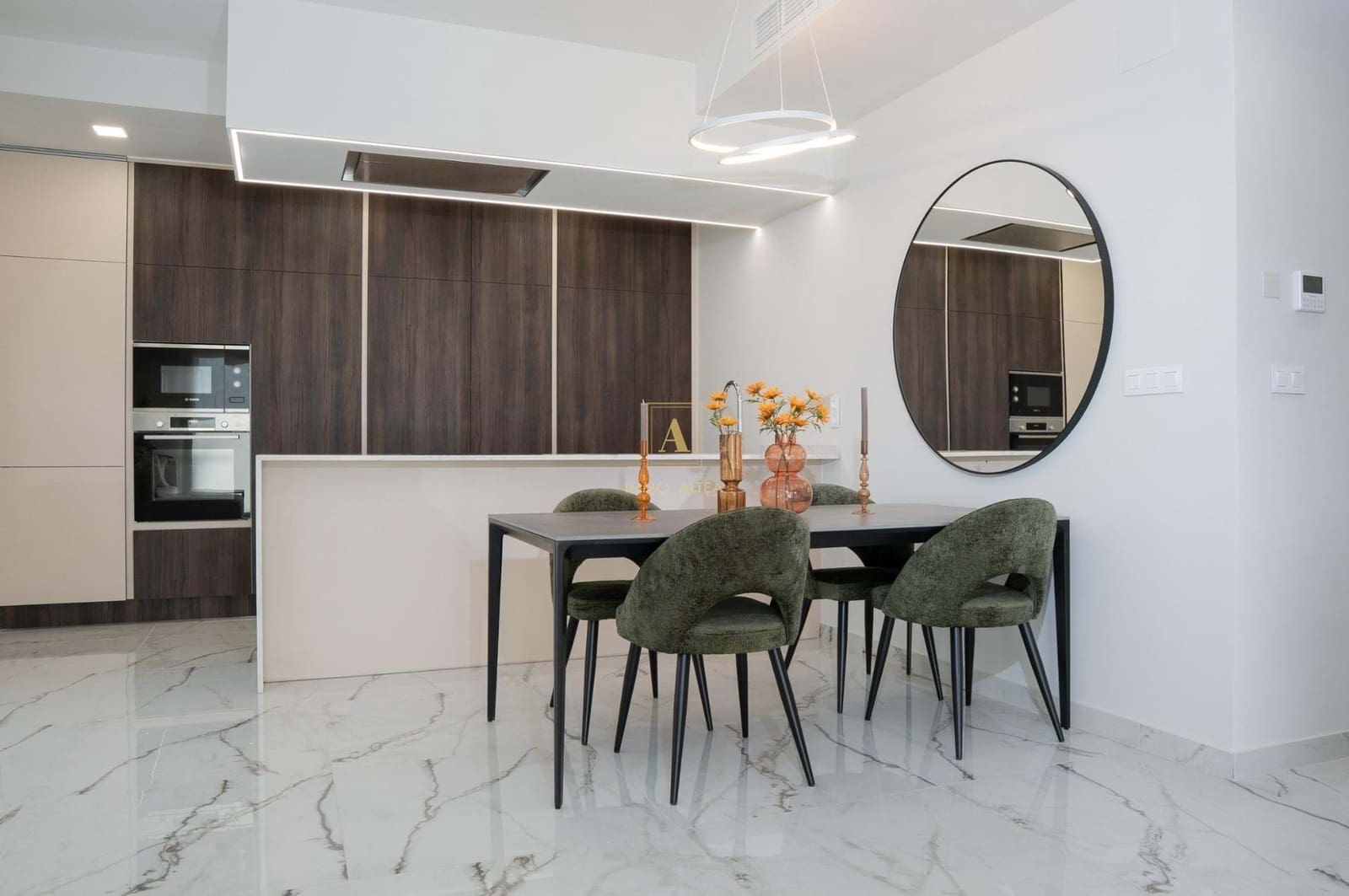 3 sypialnia Willa na sprzedaż w Miasto Alicante / Alacant z basenem - 532 000 € (Ref: 9567350)