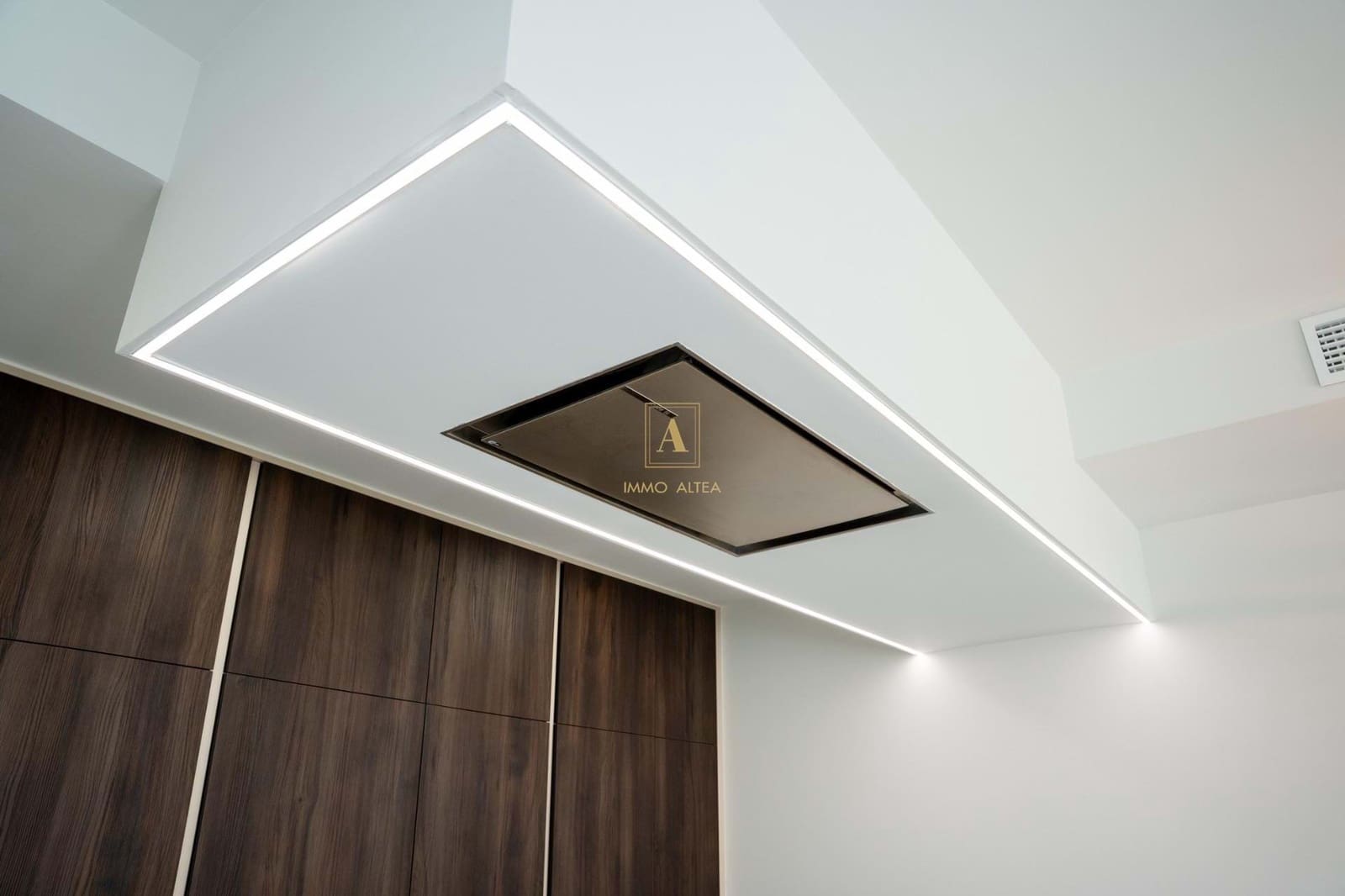 3 sypialnia Willa na sprzedaż w Miasto Alicante / Alacant z basenem - 532 000 € (Ref: 9567350)