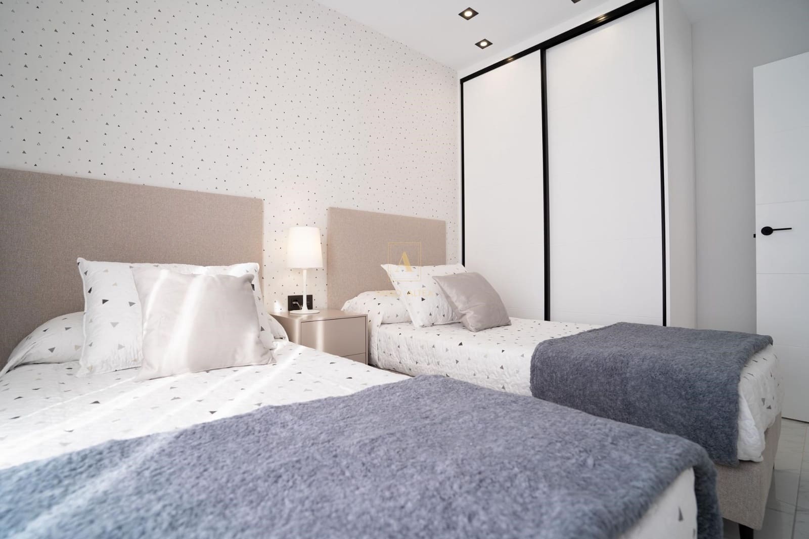 3 sypialnia Willa na sprzedaż w Pilar de la Horadada z basenem - 340 000 € (Ref: 9567384)