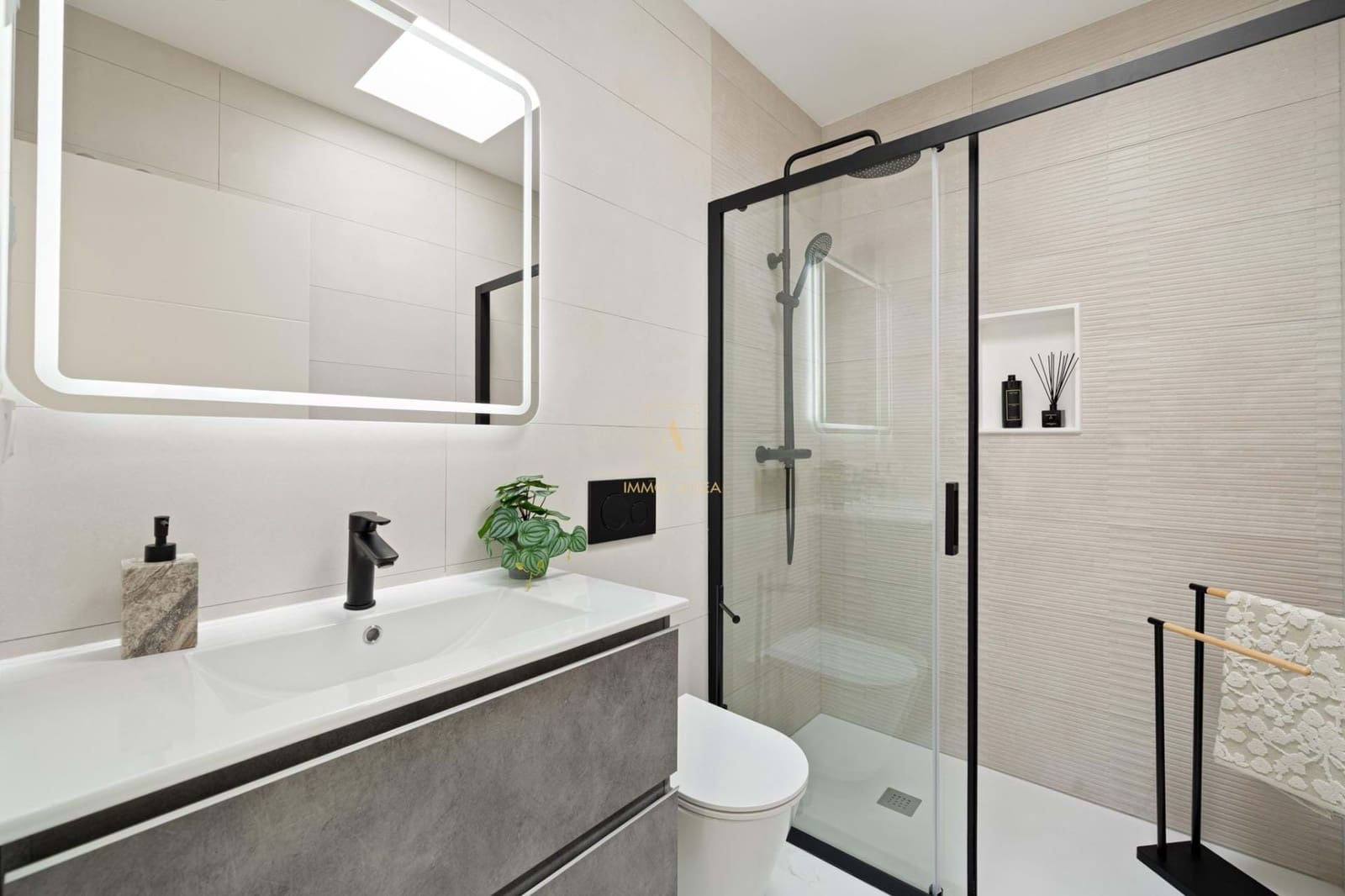 3 bedroom Villa for sale in Polop with pool - € 649,000 (Ref: 9567390)