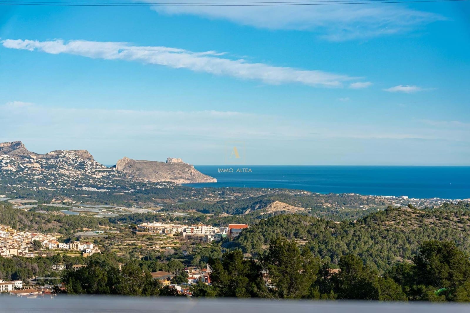 3 bedroom Villa for sale in Polop with pool - € 649,000 (Ref: 9567390)