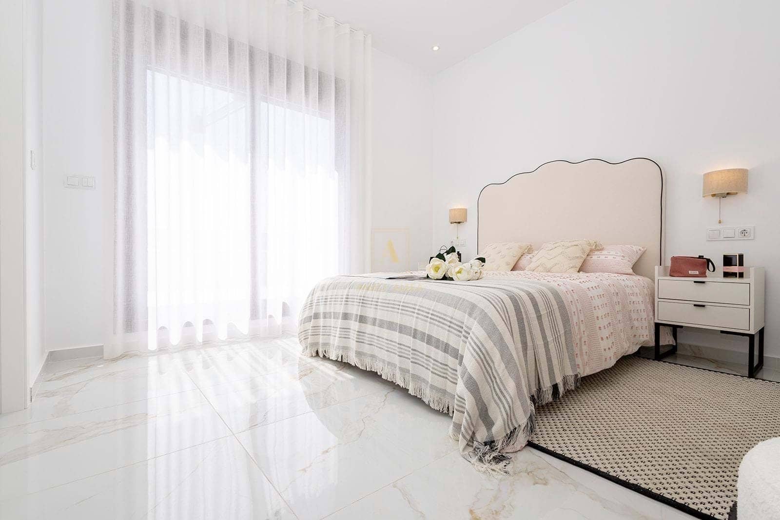 3 bedroom Villa for sale in Polop with pool - € 598,000 (Ref: 9567399)