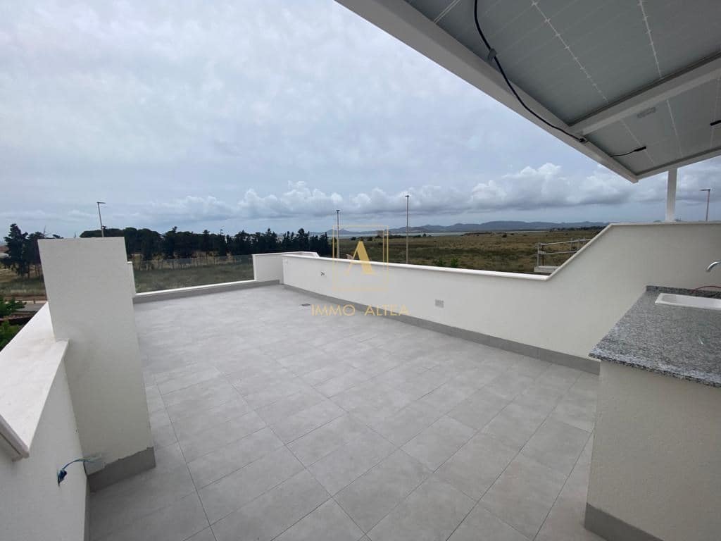 3 makuuhuone Huvila myytävänä paikassa Los Alcazares mukana uima-altaan - 419 900 € (Ref: 9567494)