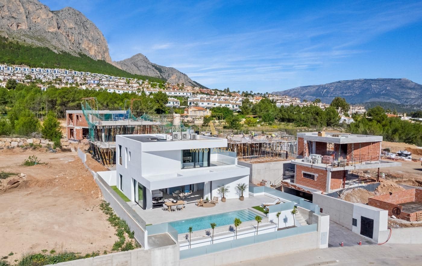 4 makuuhuone Huvila myytävänä paikassa Polop mukana uima-altaan - 725 000 € (Ref: 9567557)