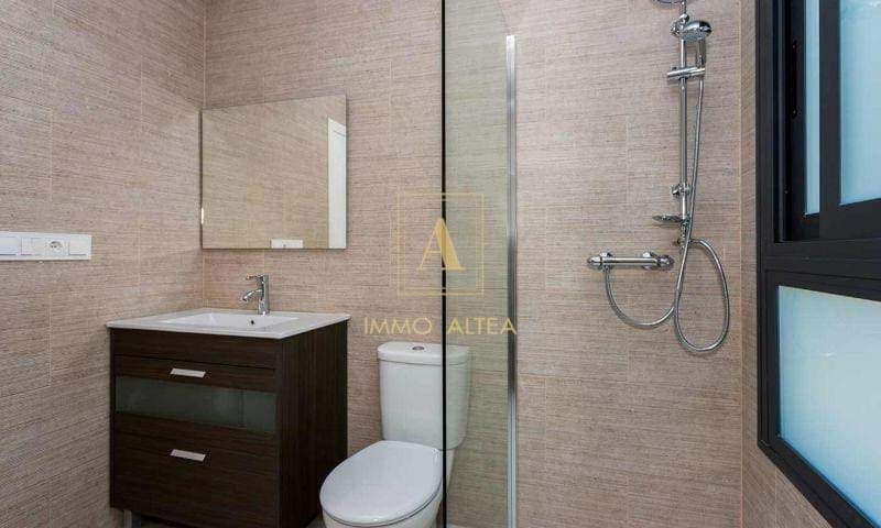 3 makuuhuone Huvila myytävänä paikassa Daya Nueva mukana uima-altaan - 438 000 € (Ref: 9567607)