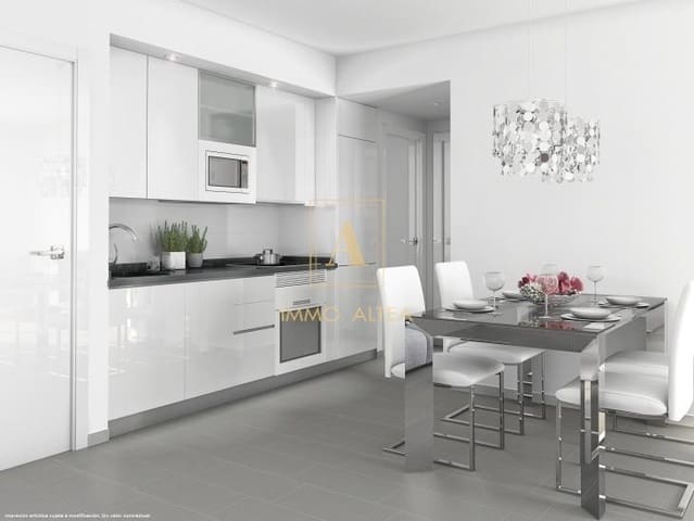 3 makuuhuone Huvila myytävänä paikassa San Miguel de Salinas mukana uima-altaan - 251 600 € (Ref: 9567619)