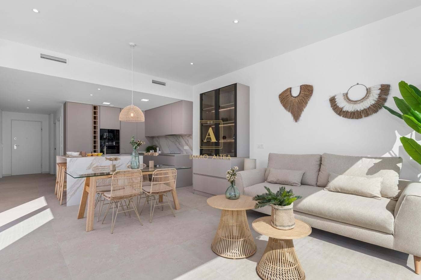 Chalet de 3 habitaciones en Los Alcázares en venta con piscina - 599.000 € (Ref: 9567650)