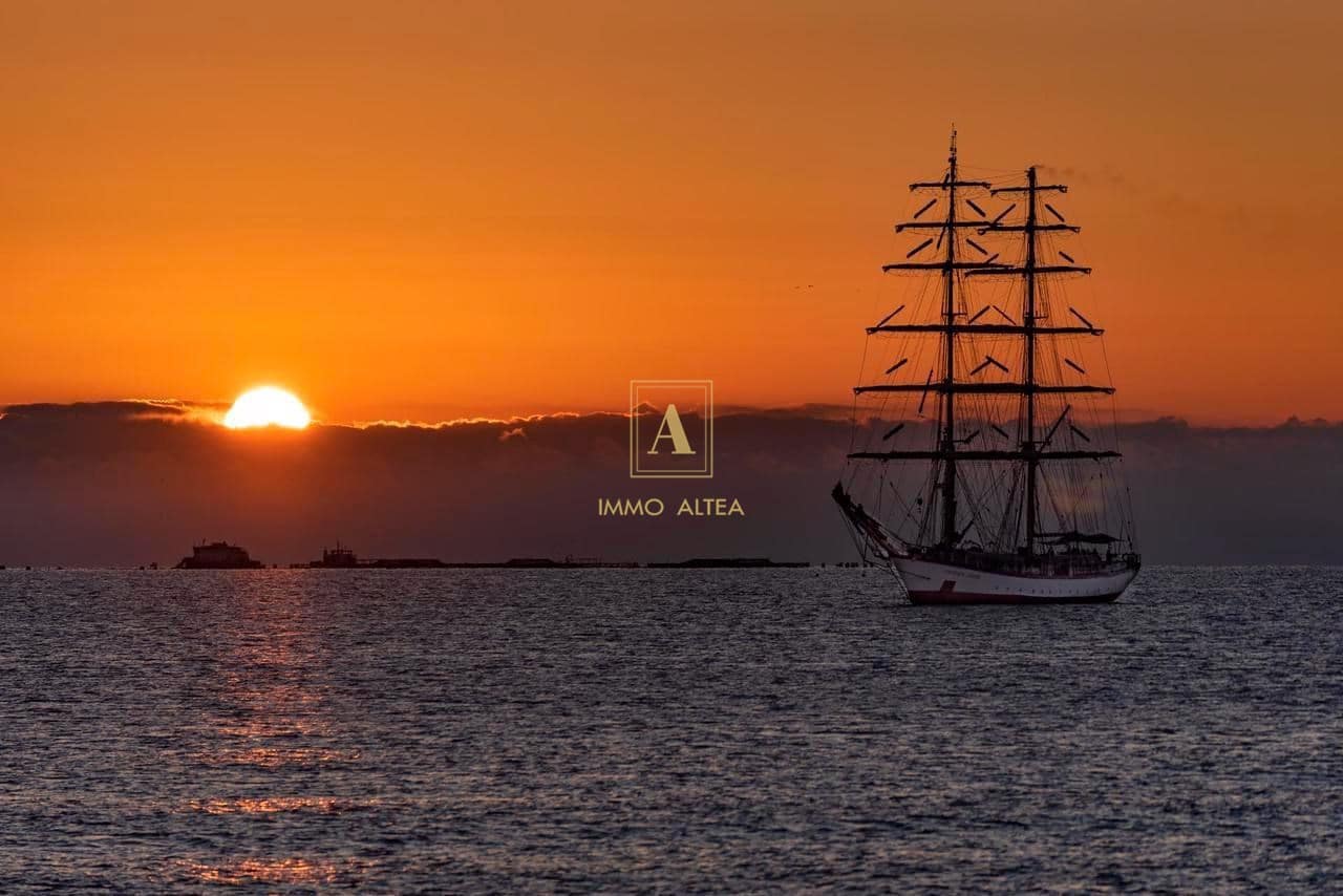 2 makuuhuone Huoneisto myytävänä paikassa Alicante kaupunki mukana uima-altaan - 349 000 € (Ref: 9567655)