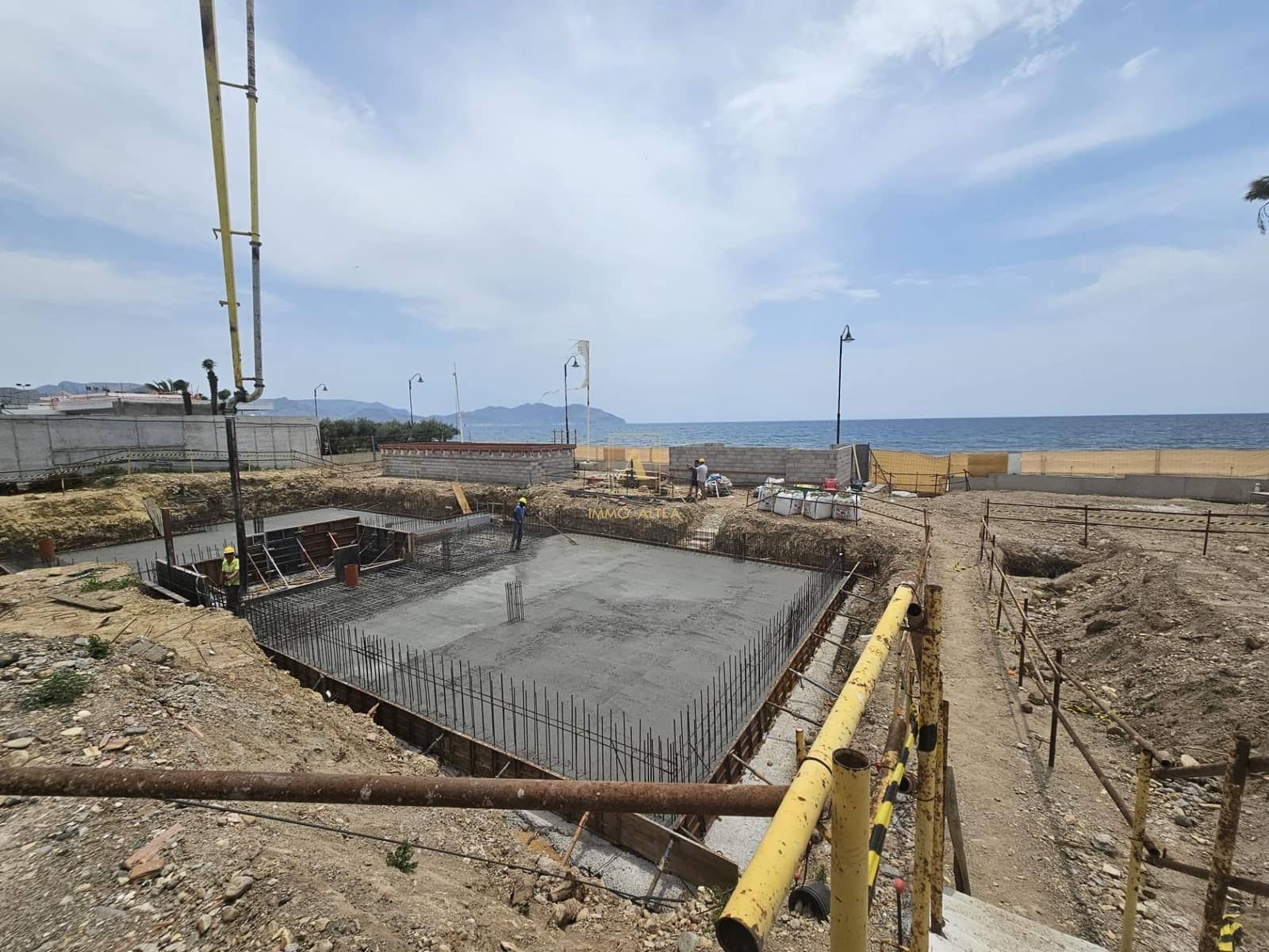 3 bedroom Villa for sale in Alamillo with pool - € 995,000 (Ref: 9567662)