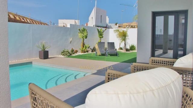3 quarto Moradia para venda em Rafal com piscina garagem - 415 000 € (Ref: 9567763)