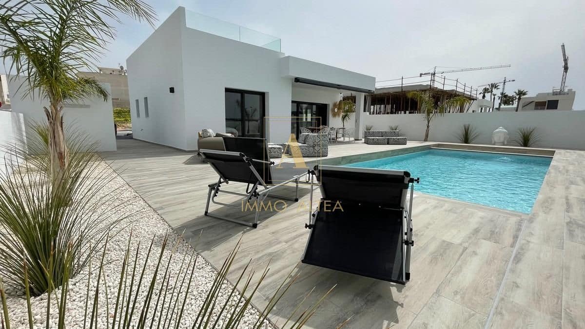 3 sovrum Villa till salu i Rafal med pool garage - 415 000 € (Ref: 9567763)