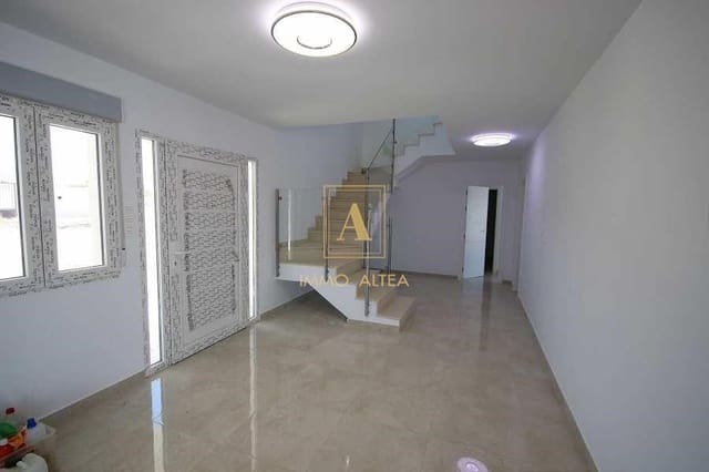 4 Zimmer Villa zu verkaufen in Alicante / Alacant Stadt mit Pool - 491.000 € (Ref: 9567770)