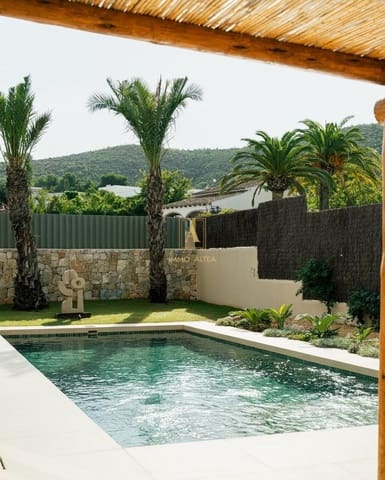 3 camera da letto Villa in vendita in Alicante città con piscina - 1.375.000 € (Rif: 9567797)