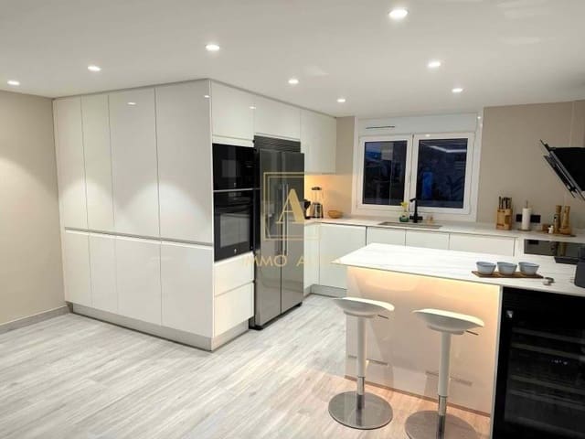 4 camera da letto Villa in vendita in Alicante città - 1.195.000 € (Rif: 9570569)