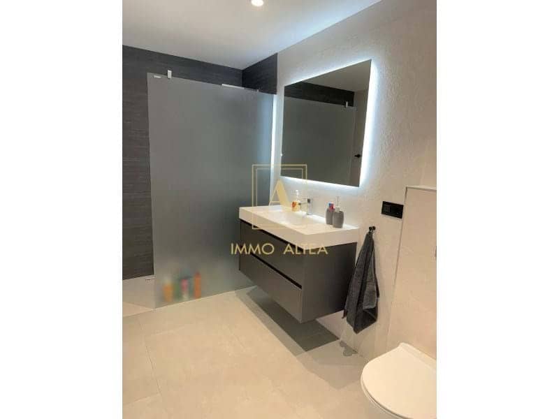 4 camera da letto Villa in vendita in Alicante citta - 1.195.000 € (Rif: 9570569)