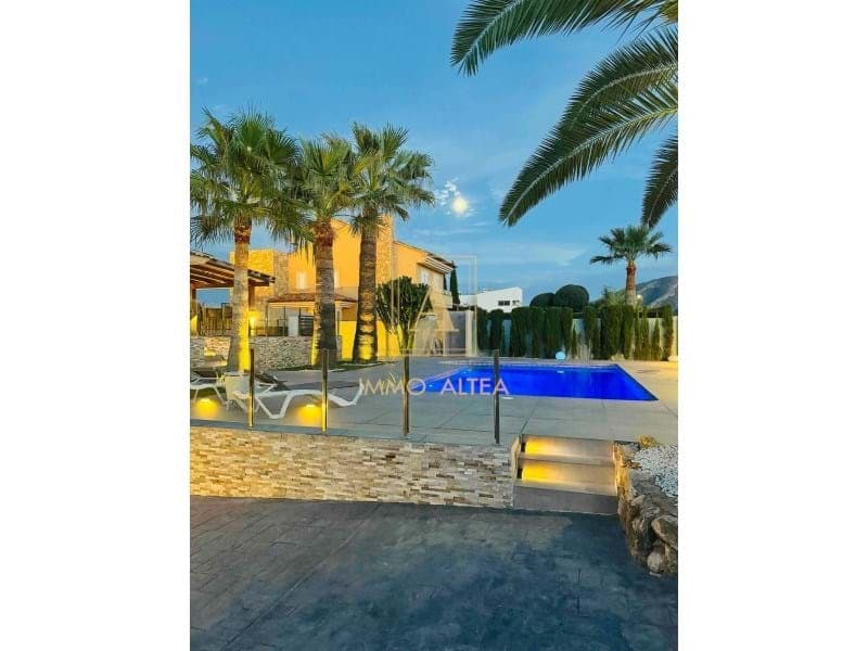 4 camera da letto Villa in vendita in Alicante citta - 1.195.000 € (Rif: 9570569)