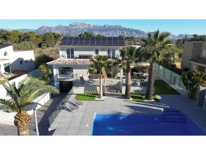 4 camera da letto Villa in vendita in Alicante citta - 1.195.000 € (Rif: 9570569)