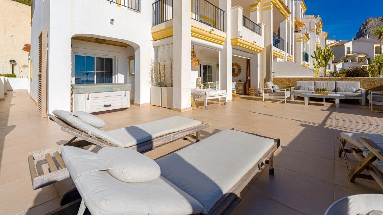 3 Zimmer Apartment zu verkaufen in Alicante / Alacant Stadt mit Pool - 549.000 € (Ref: 9581498)