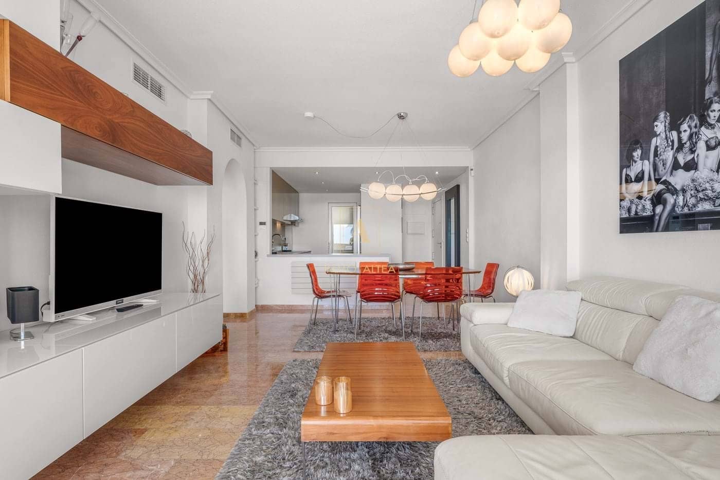 3 sovrum Lägenhet till salu i Alicante stad med pool - 549 000 € (Ref: 9581498)