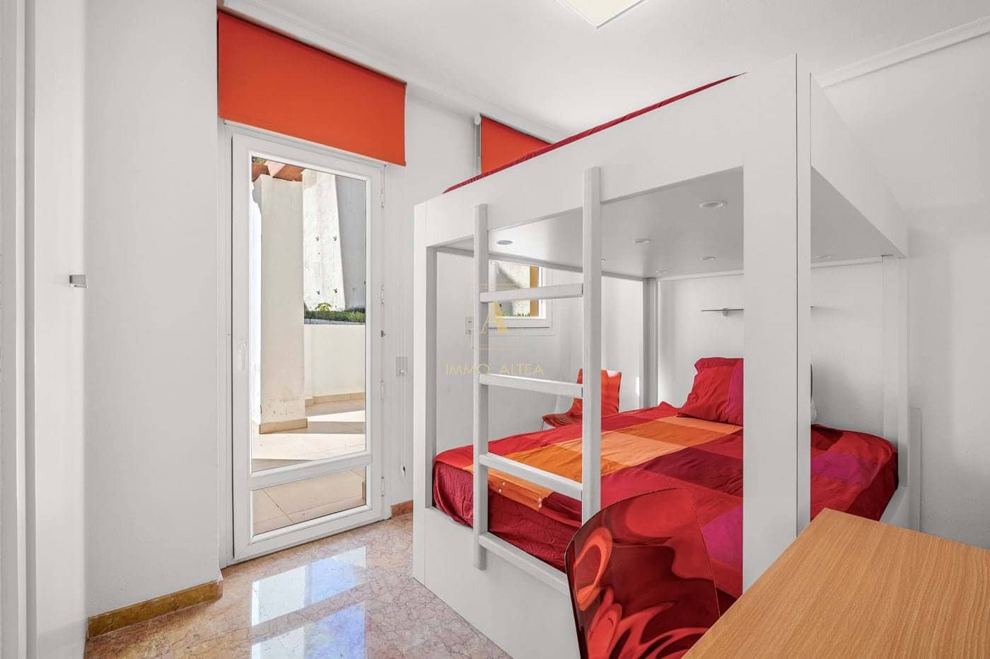 3 sovrum Lägenhet till salu i Alicante stad med pool - 549 000 € (Ref: 9581498)