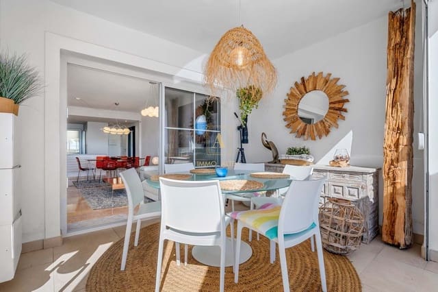 3 sovrum Lägenhet till salu i Alicante stad med pool - 549 000 € (Ref: 9581498)