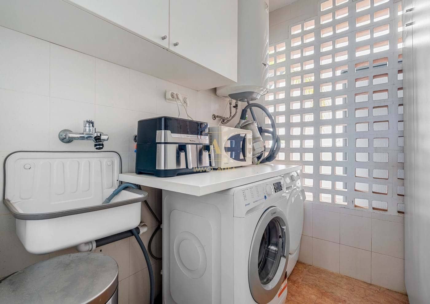 3 sovrum Lägenhet till salu i Alicante stad med pool - 549 000 € (Ref: 9581498)