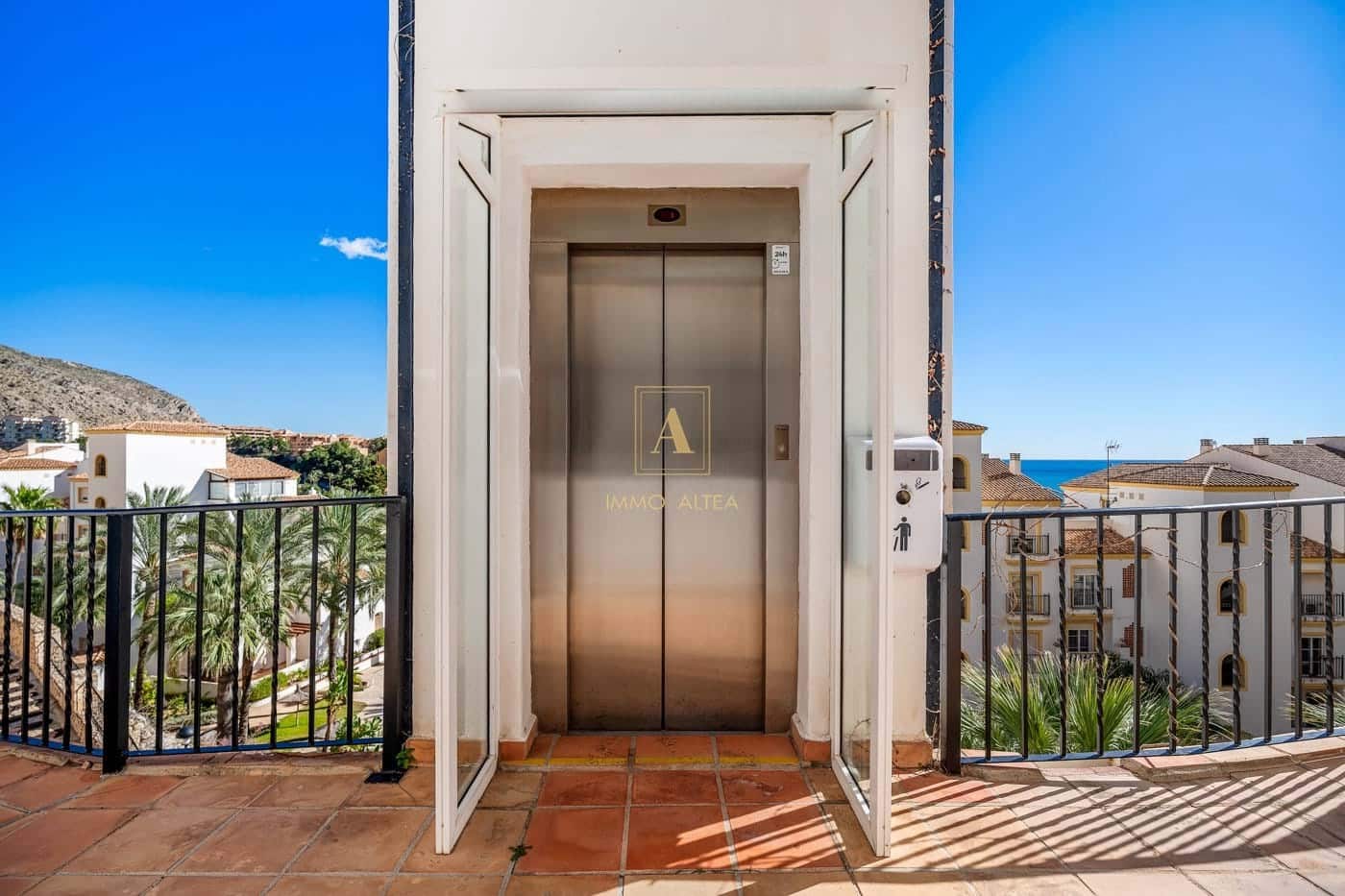 3 sovrum Lägenhet till salu i Alicante stad med pool - 549 000 € (Ref: 9581498)