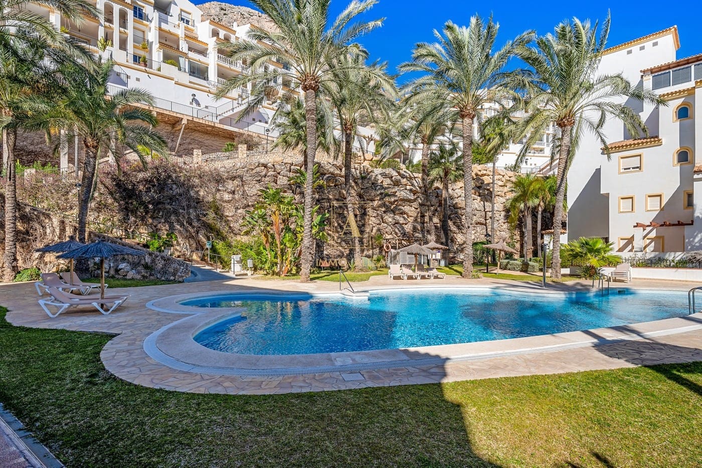 3 sovrum Lägenhet till salu i Alicante stad med pool - 549 000 € (Ref: 9581498)