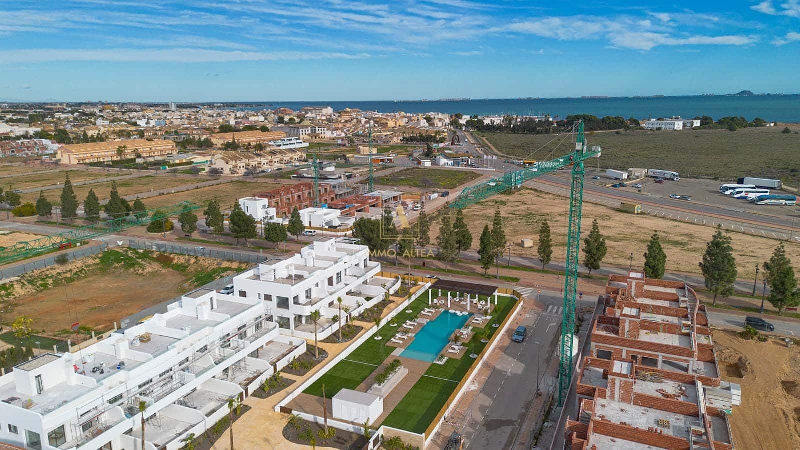 3 quarto Apartamento para venda em Los Alcazares com piscina - 319 900 € (Ref: 9594604)