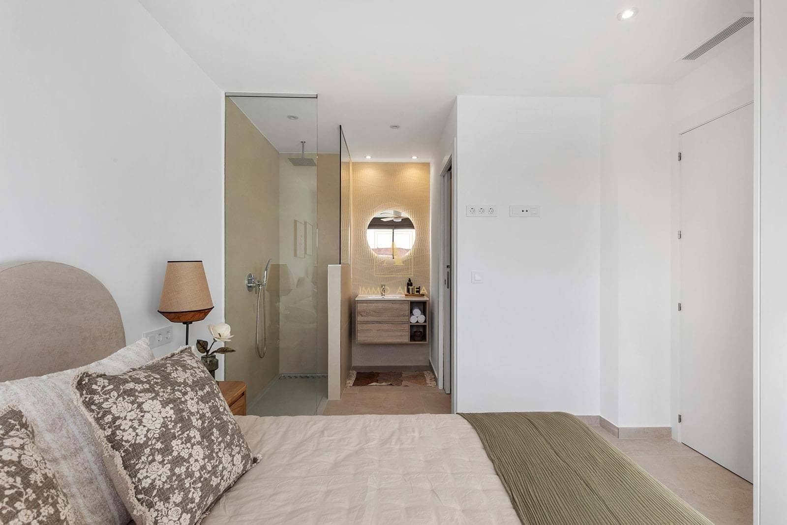 2 soveværelse Penthouse til salg i Los Alcazares med swimmingpool - € 339.900 (Ref: 9594605)