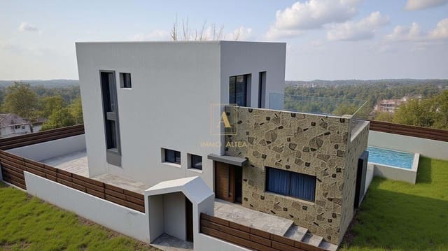 4 slaapkamer Villa te koop in San Miguel de Salinas met zwembad - € 739.000 (Ref: 9600996)