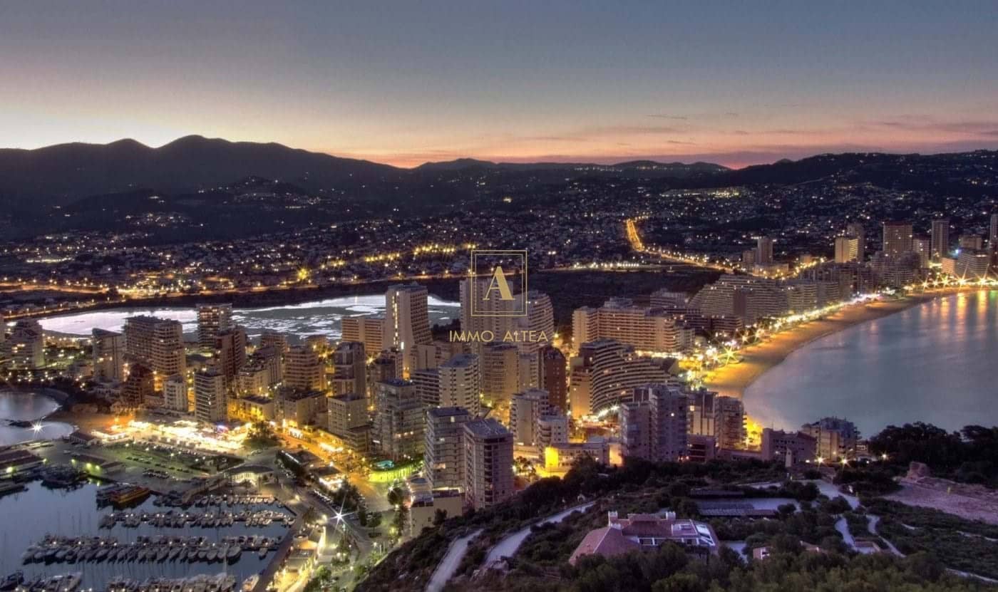 2 slaapkamer Appartement te koop in Calpe / Calp met zwembad - € 650.000 (Ref: 9618900)