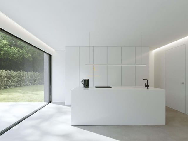 3 quarto Moradia para venda em Benidorm com piscina - 595 000 € (Ref: 9633753)