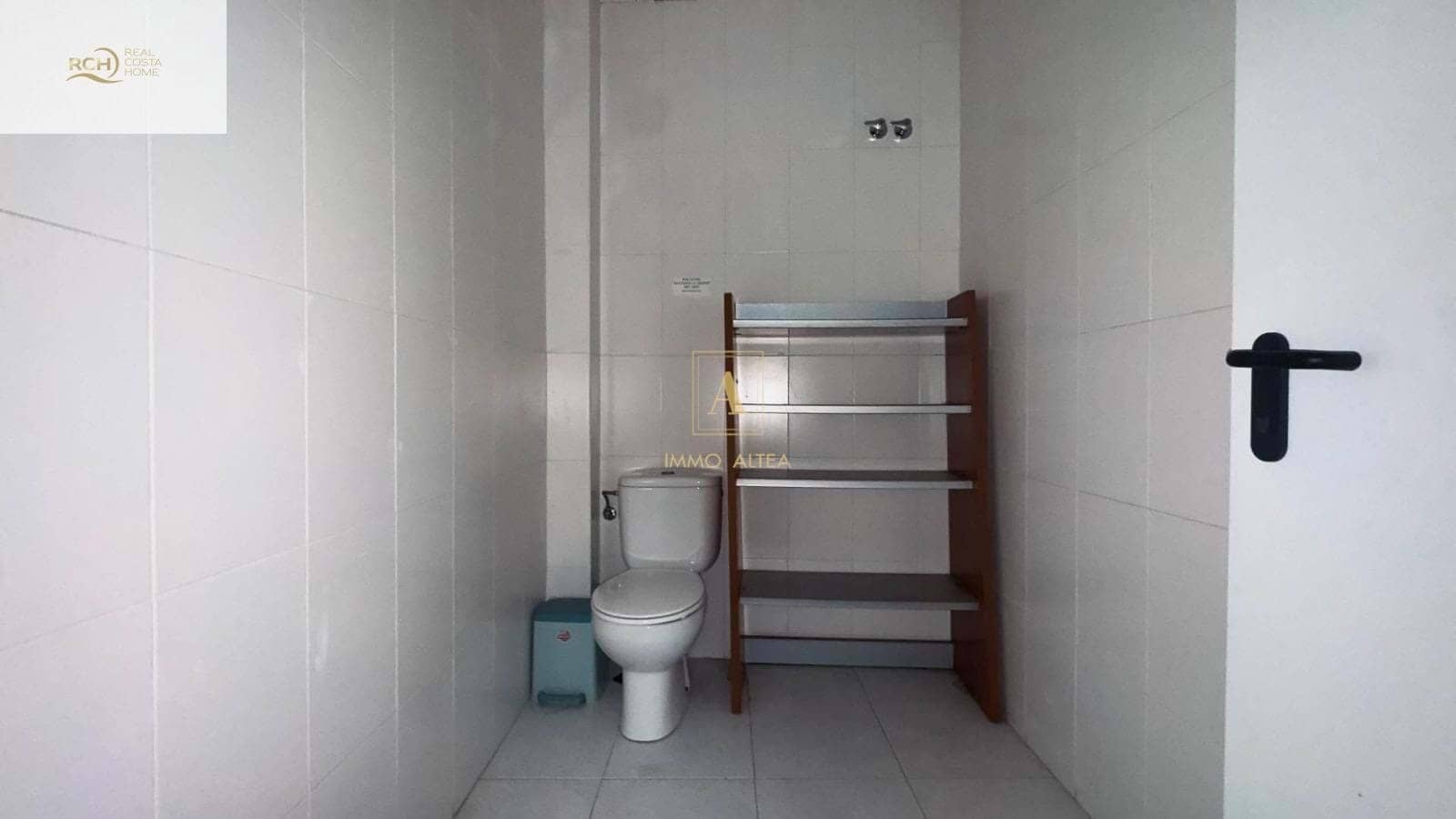 Erhverv til salg i Alicante by - € 2.150.000 (Ref: 9639056)