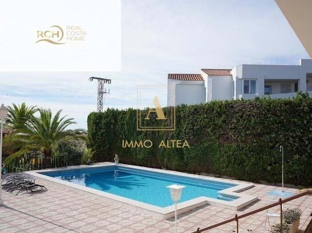 6 Zimmer Villa zu verkaufen in Alicante / Alacant Stadt mit Pool - 1.090.000 € (Ref: 9639057)