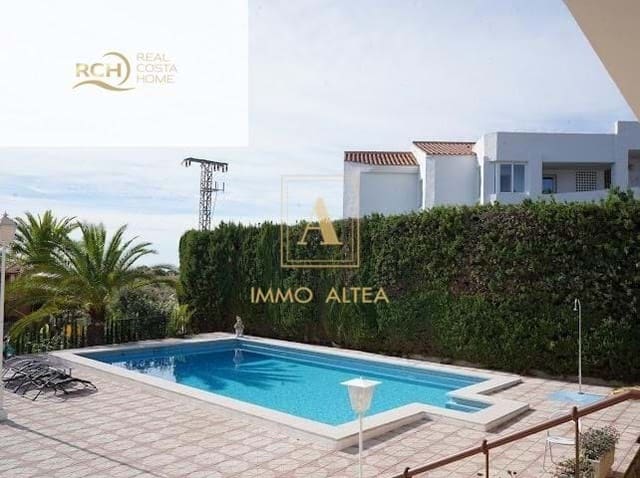 6 Zimmer Villa zu verkaufen in Alicante / Alacant Stadt mit Pool - 1.090.000 € (Ref: 9639057)