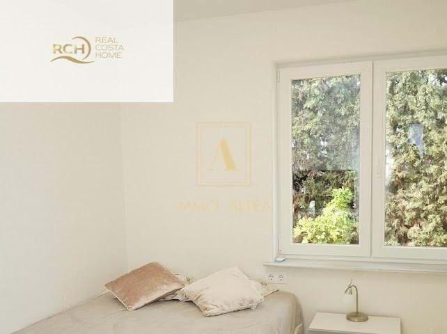 6 Zimmer Villa zu verkaufen in Alicante / Alacant Stadt mit Pool - 1.090.000 € (Ref: 9639057)