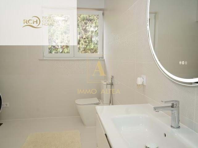 6 Zimmer Villa zu verkaufen in Alicante / Alacant Stadt mit Pool - 1.090.000 € (Ref: 9639057)