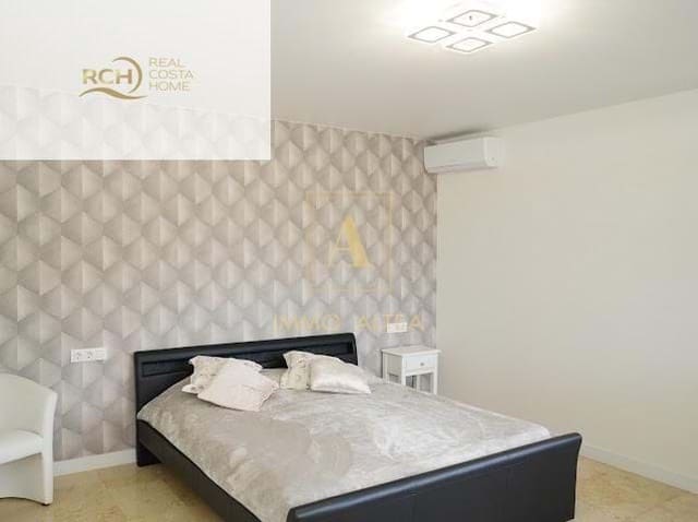 6 soveværelse Villa til salg i Alicante by med swimmingpool - € 1.200.000 (Ref: 9639057)