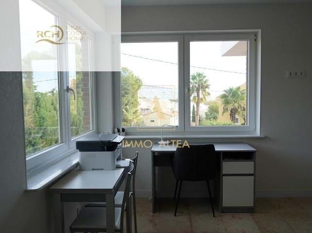 6 soveværelse Villa til salg i Alicante by med swimmingpool - € 1.200.000 (Ref: 9639057)
