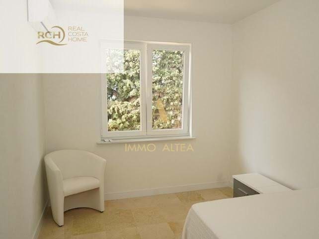 6 soveværelse Villa til salg i Alicante by med swimmingpool - € 1.200.000 (Ref: 9639057)