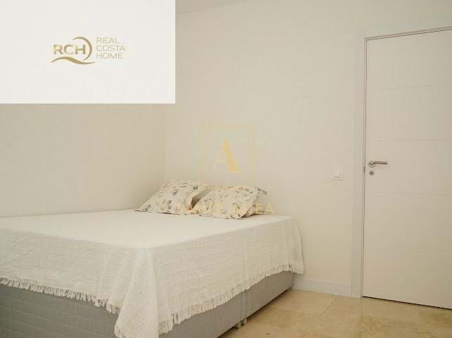 6 soveværelse Villa til salg i Alicante by med swimmingpool - € 1.200.000 (Ref: 9639057)