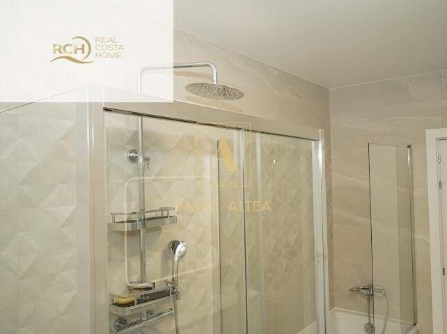 6 soveværelse Villa til salg i Alicante by med swimmingpool - € 1.200.000 (Ref: 9639057)