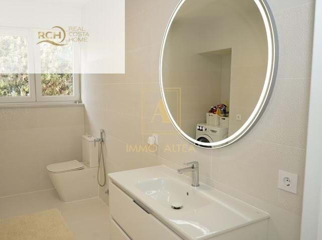 6 soveværelse Villa til salg i Alicante by med swimmingpool - € 1.200.000 (Ref: 9639057)