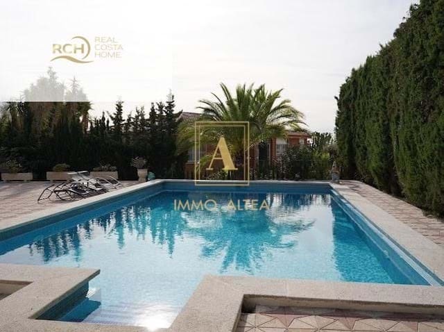 6 soveværelse Villa til salg i Alicante by med swimmingpool - € 1.200.000 (Ref: 9639057)