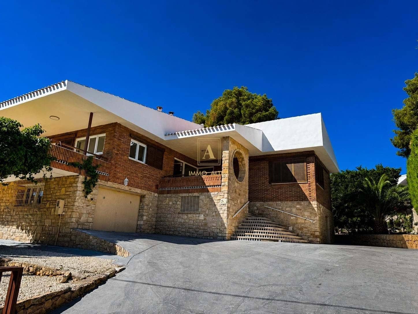 6 soveværelse Villa til salg i Alicante by med swimmingpool - € 1.200.000 (Ref: 9639057)