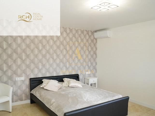 6 Zimmer Villa zu verkaufen in Alicante / Alacant Stadt mit Pool Garage - 1.100.000 € (Ref: 9639057)