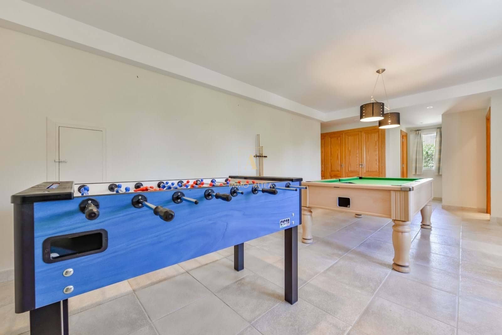 4 slaapkamer Villa te koop in Altea met zwembad garage - € 1.295.000 (Ref: 9709252)